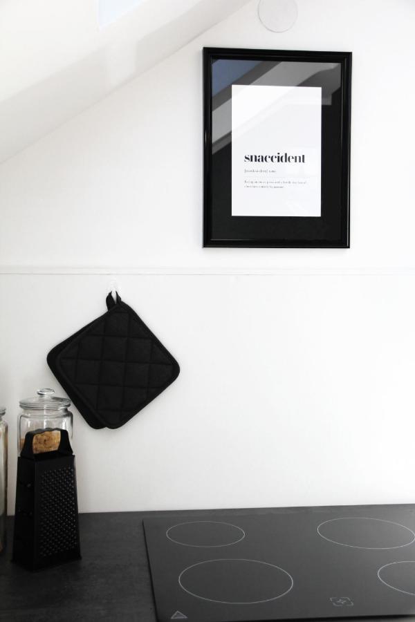 Secret Hideaways Boho Artstudio Mit Smarthome Nahe City L Messe L Hbf Дуйсбург Экстерьер фото