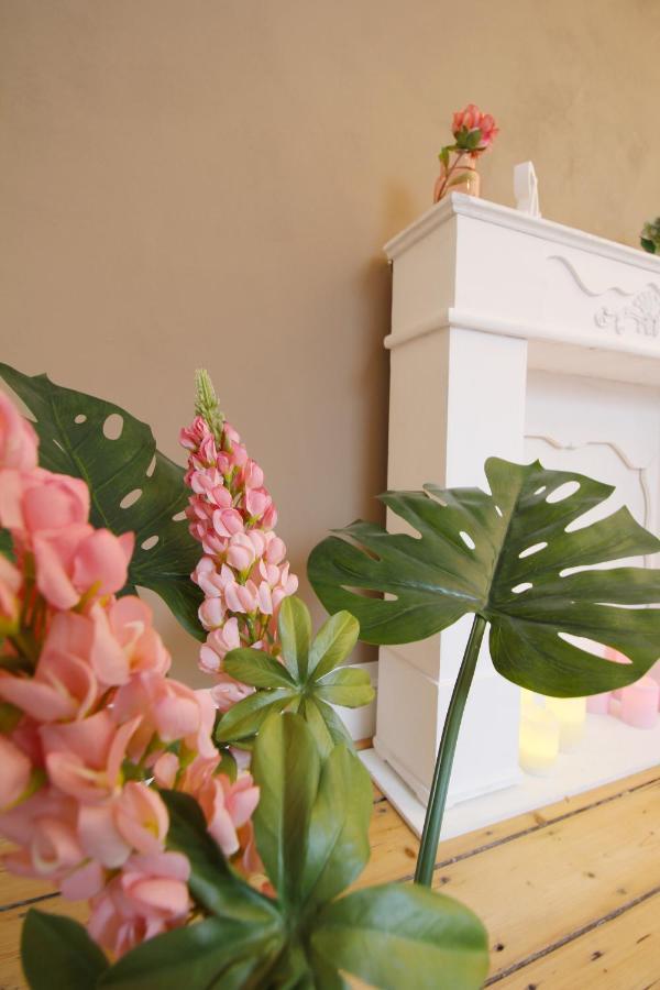 Secret Hideaways Boho Artstudio Mit Smarthome Nahe City L Messe L Hbf Дуйсбург Экстерьер фото