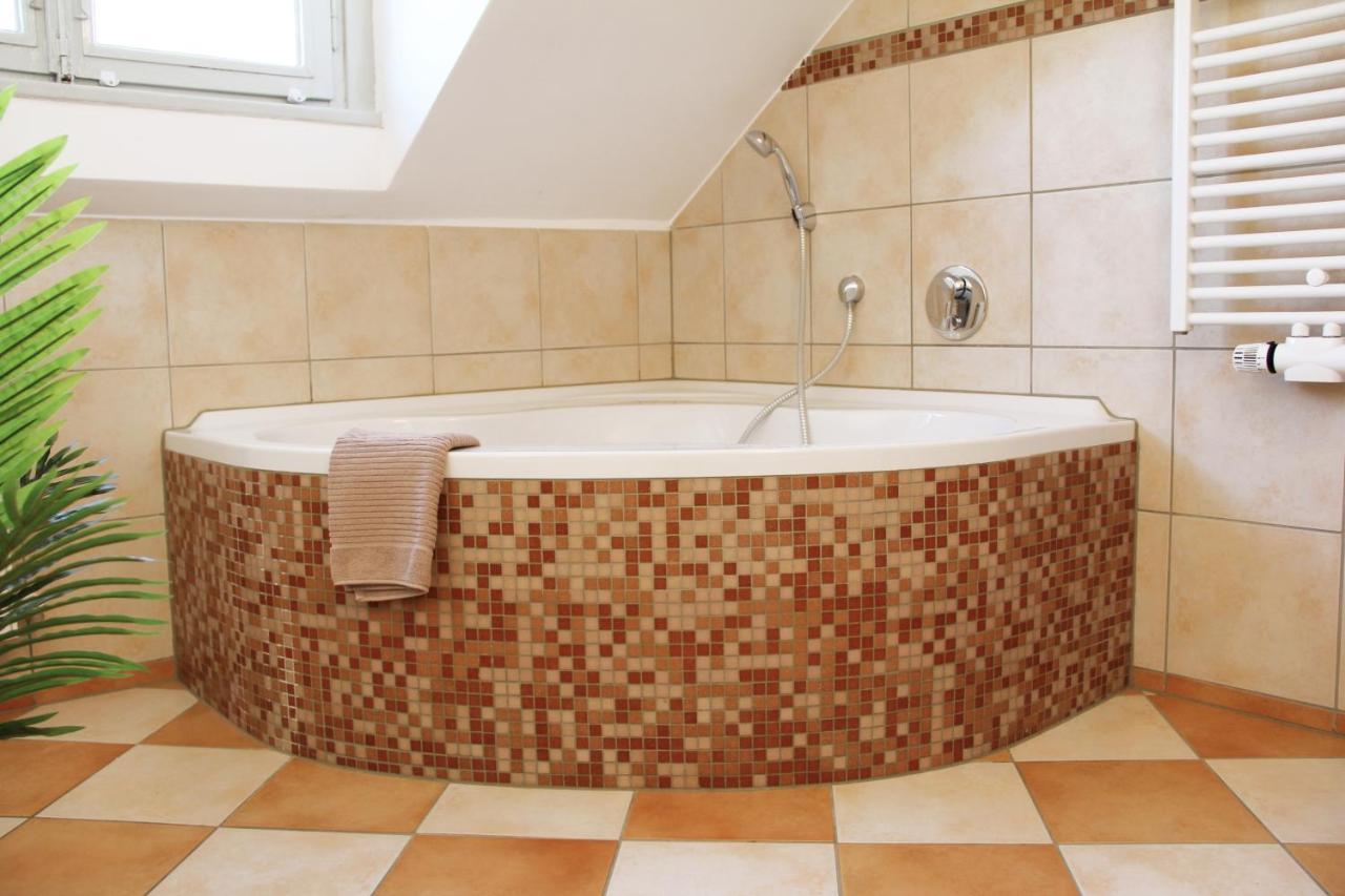 Secret Hideaways Boho Artstudio Mit Smarthome Nahe City L Messe L Hbf Дуйсбург Экстерьер фото